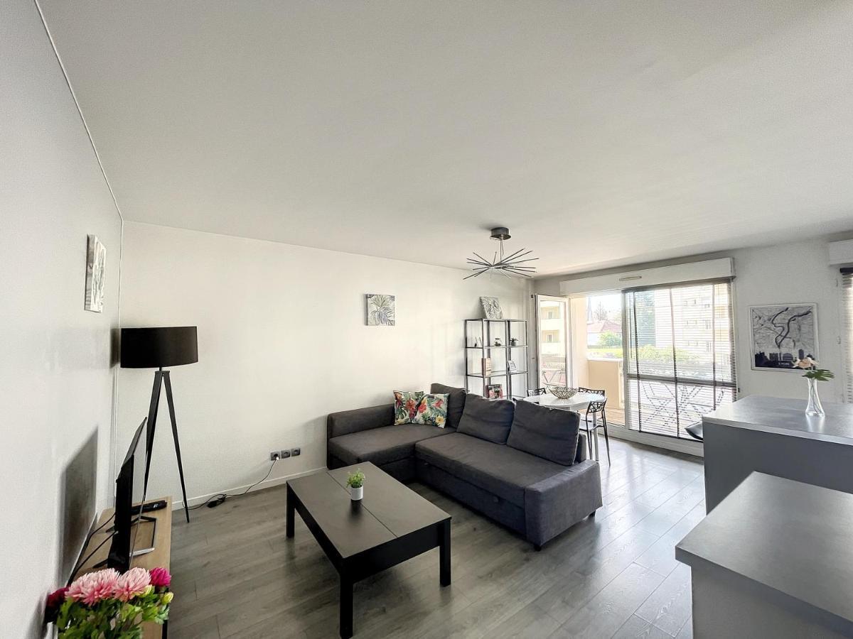 City & Cosy, Lyon Charcot- Wifi - Lave Linge - Balcon - Parking מראה חיצוני תמונה