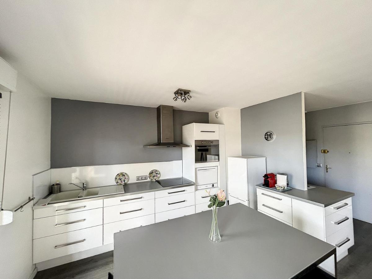City & Cosy, Lyon Charcot- Wifi - Lave Linge - Balcon - Parking מראה חיצוני תמונה