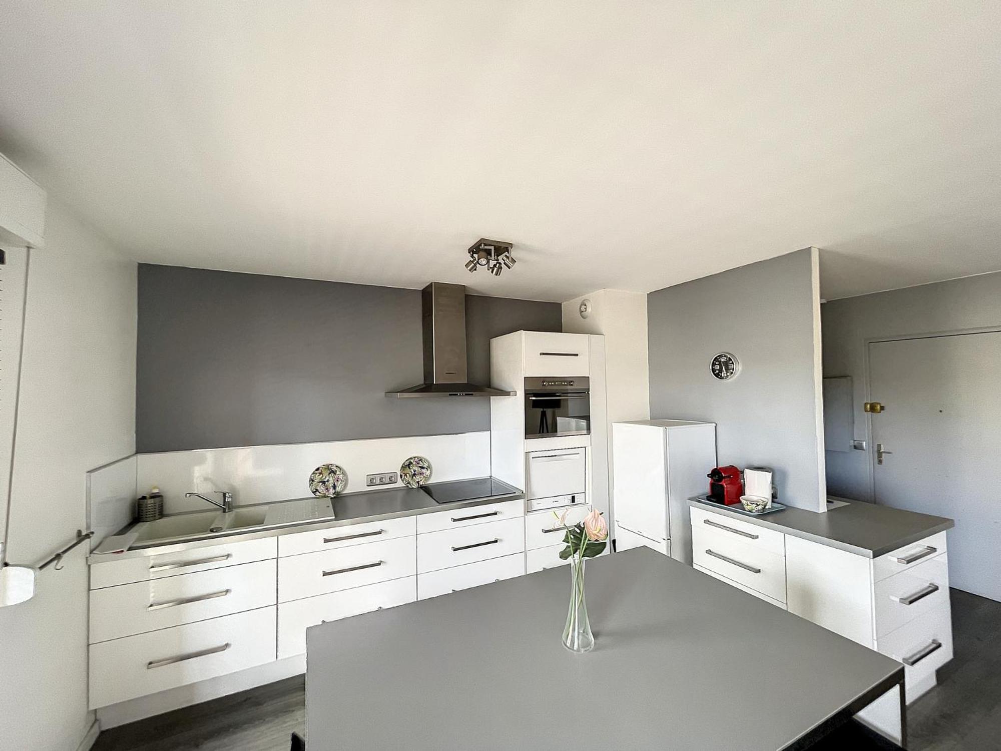 City & Cosy, Lyon Charcot- Wifi - Lave Linge - Balcon - Parking מראה חיצוני תמונה