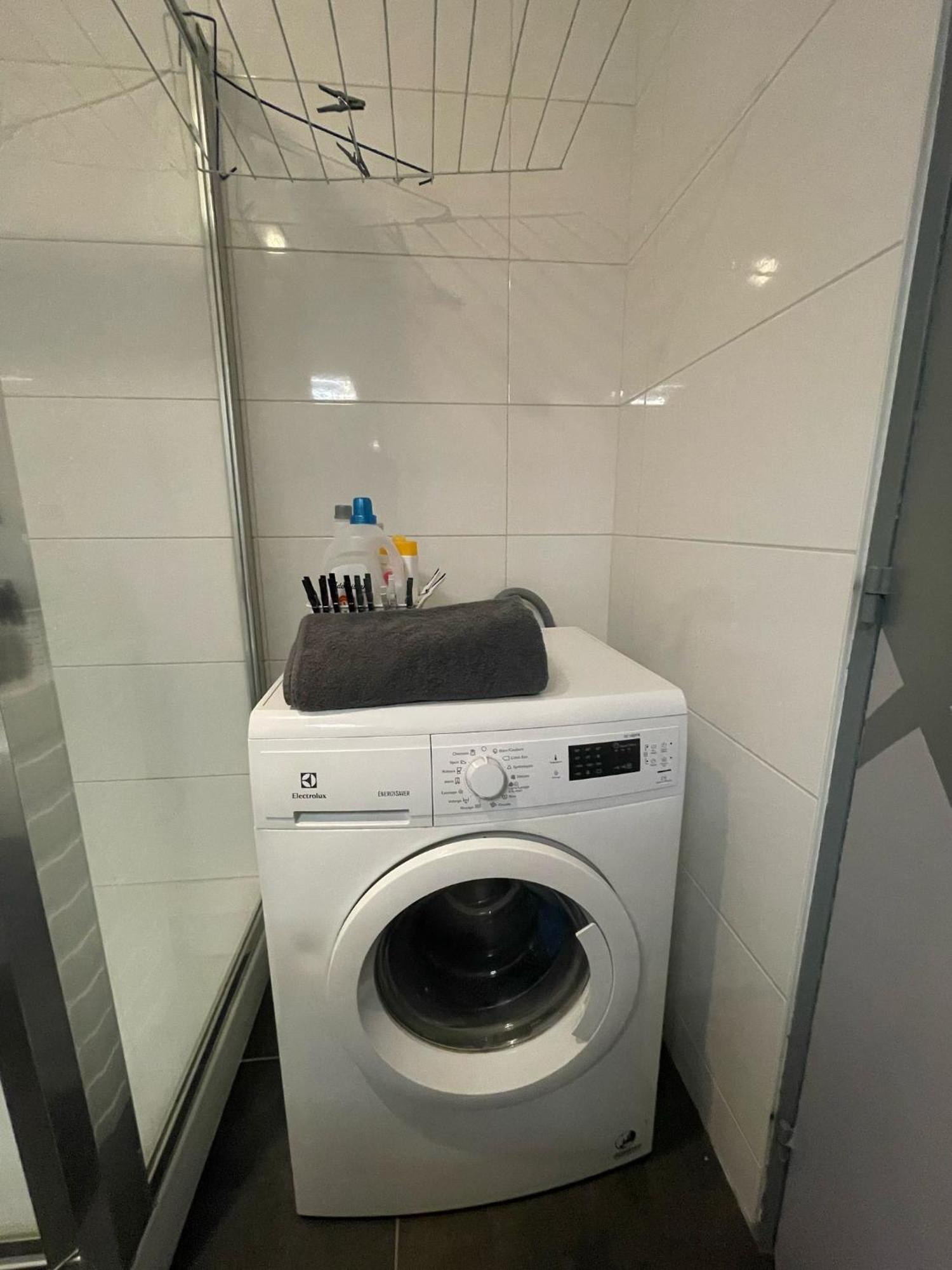 City & Cosy, Lyon Charcot- Wifi - Lave Linge - Balcon - Parking מראה חיצוני תמונה