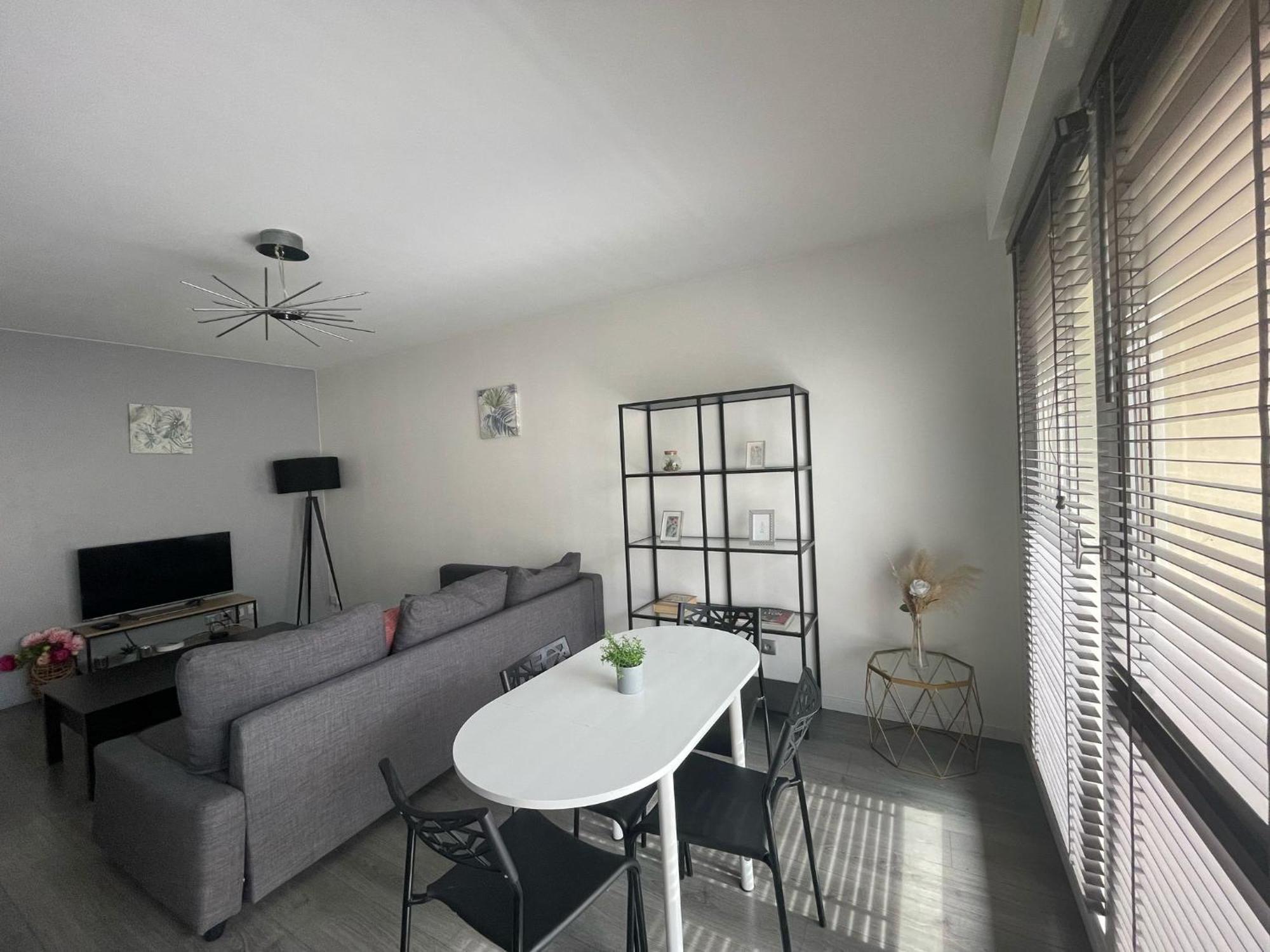 City & Cosy, Lyon Charcot- Wifi - Lave Linge - Balcon - Parking מראה חיצוני תמונה